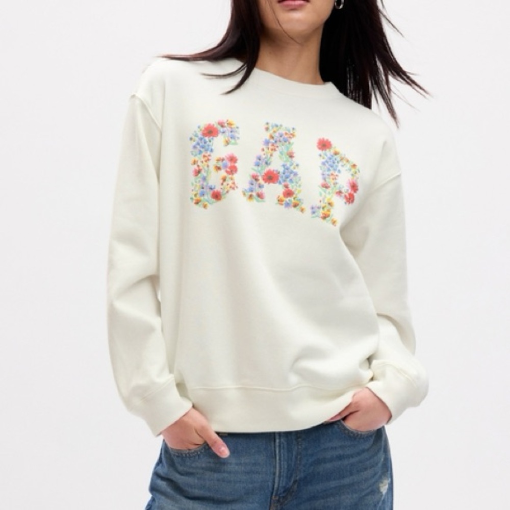 GAP Crewneck Sweatshirt with Floral Logo EUC